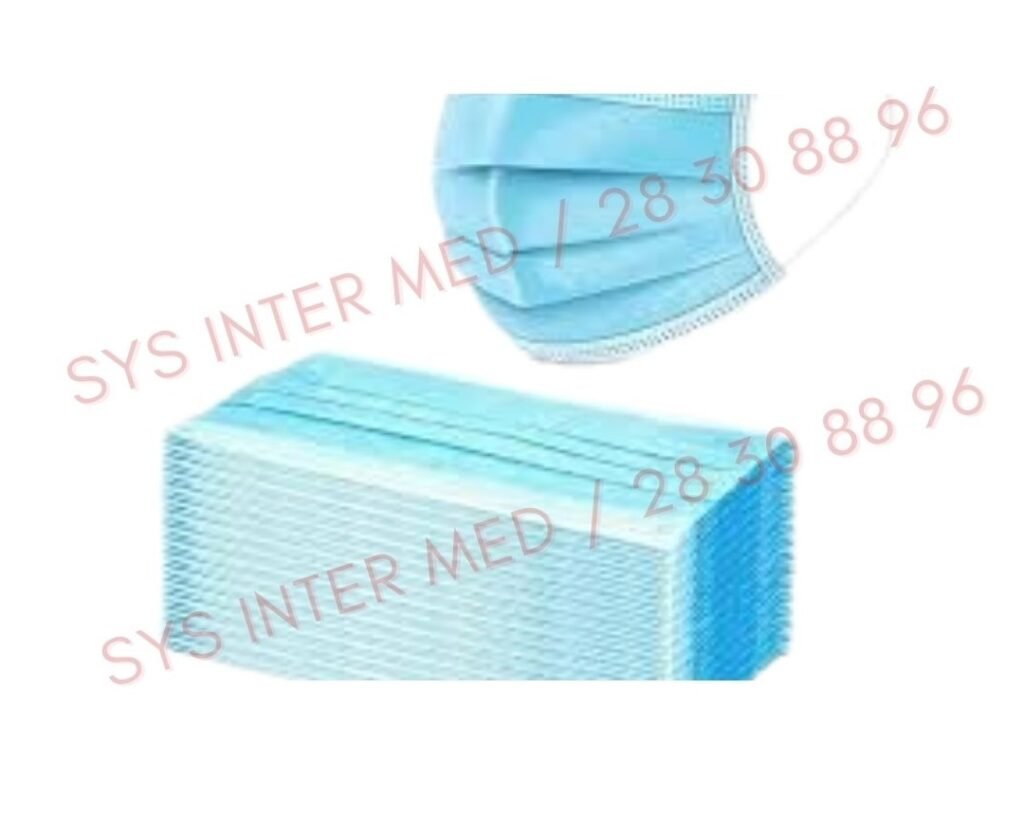 Masques chirurgicaux trois plis 50 PCS