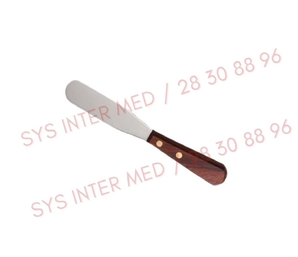 SPATULE A PLATRE